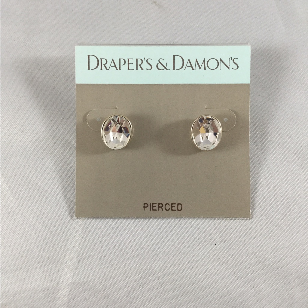 Draper’s & Damon’s Earrings